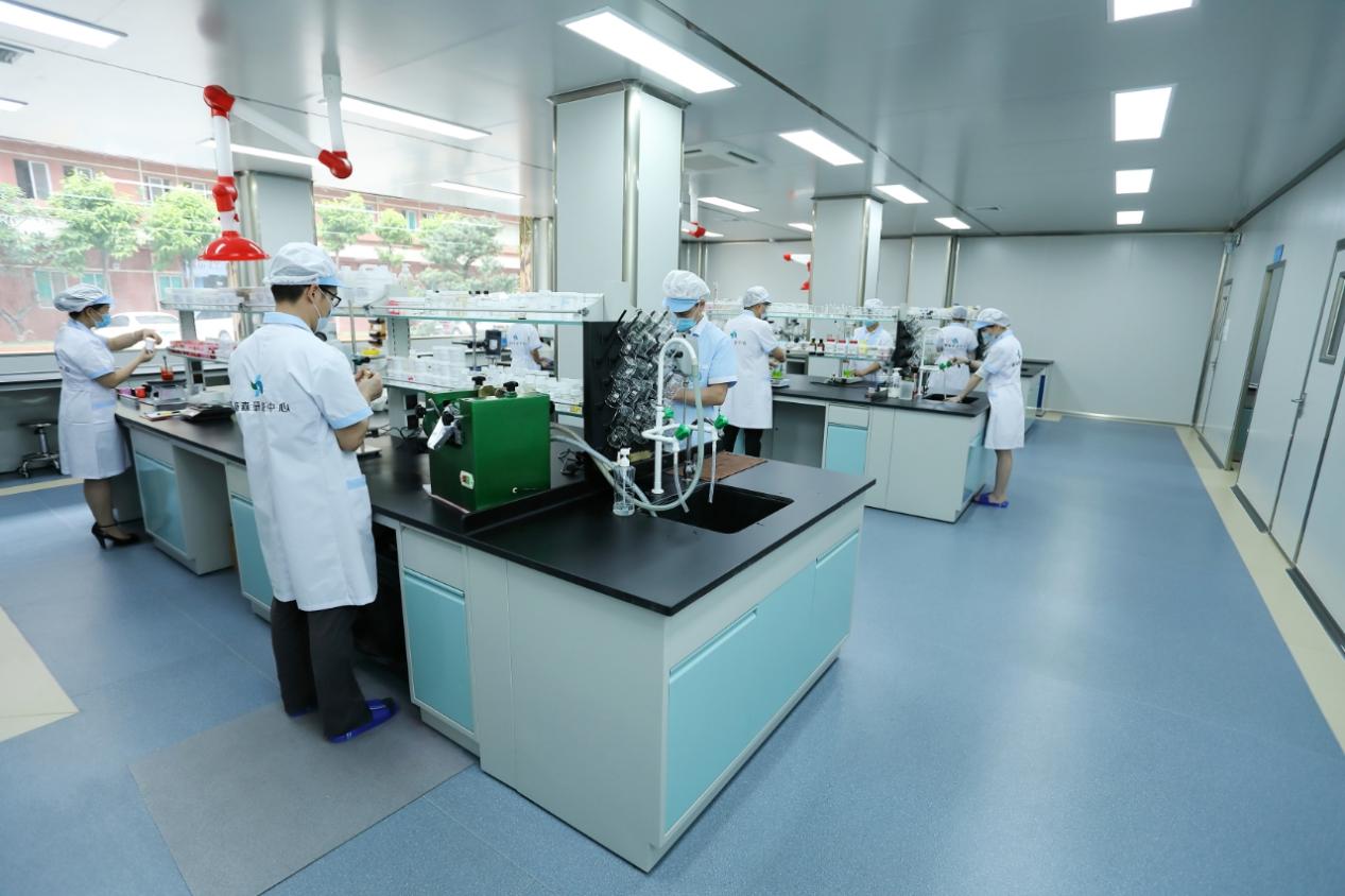 科學(xué)賦能，分階修護(hù) 楊森藥業(yè)VC品牌專業(yè)祛痘系列開啟痘敏肌新時(shí)代